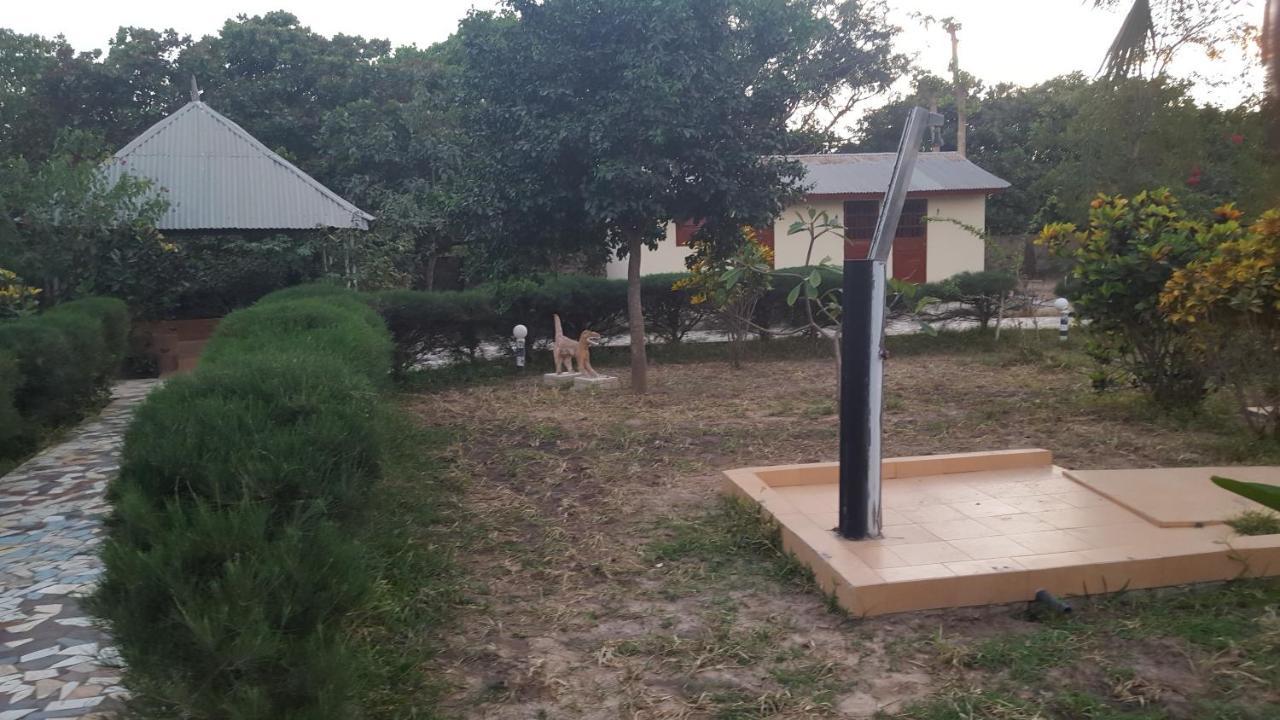 Yuna Village Garden Resort Tubaya Ngoại thất bức ảnh